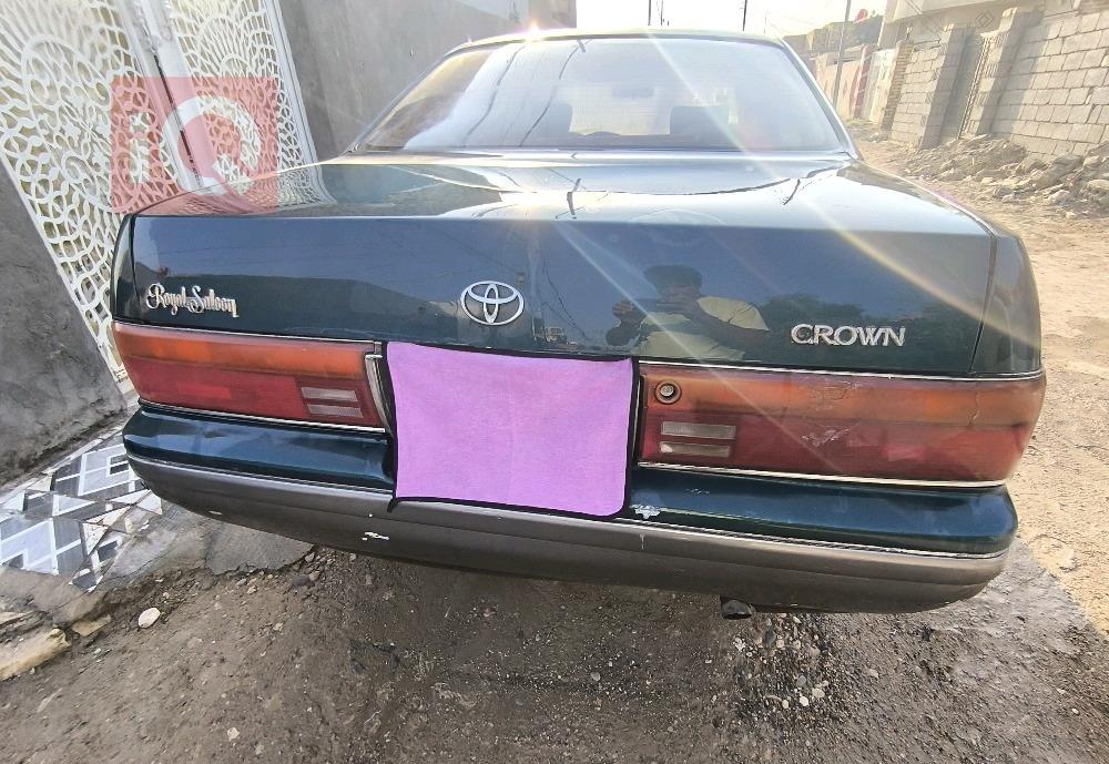 تۆیۆتا کراون